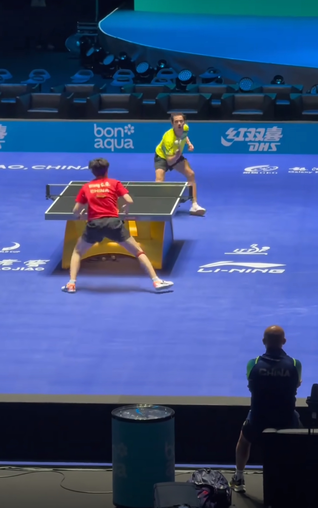 比利时乒乓球队翻盘法国乒乓球队，马龙三分雨点燃全场