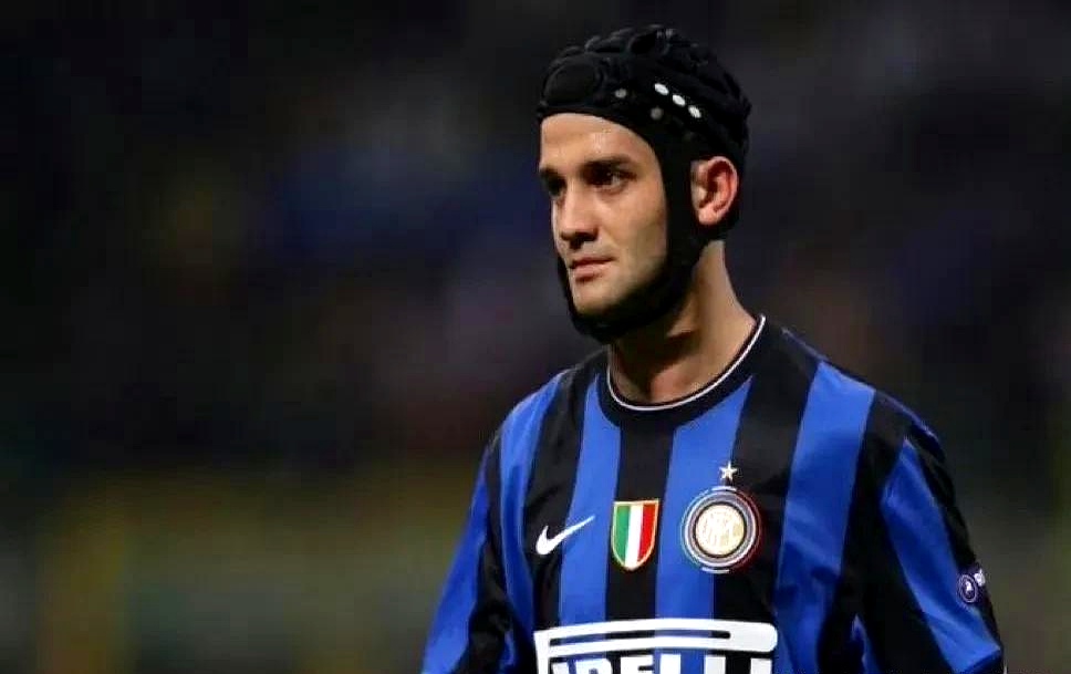 国米赛前备战失误，领头羊身后有压力