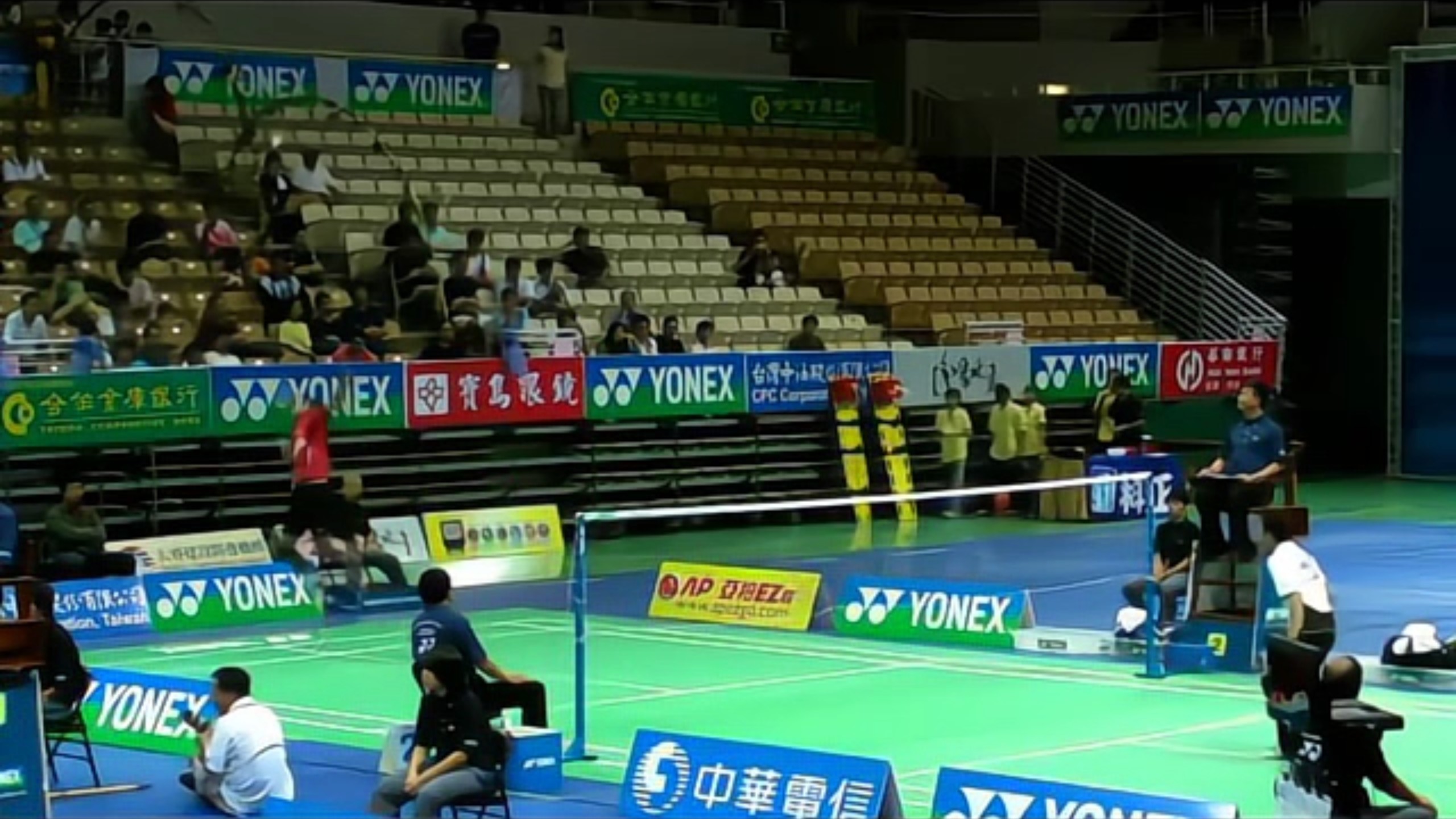 IM Sport-印尼羽毛球队力克日本羽毛球队，陶菲克爆发神勇